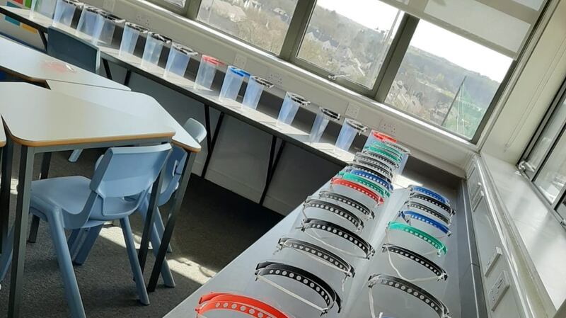 The shields will be distributed to doctors, nurses, pharmacists and healthcare workers in the coming days.