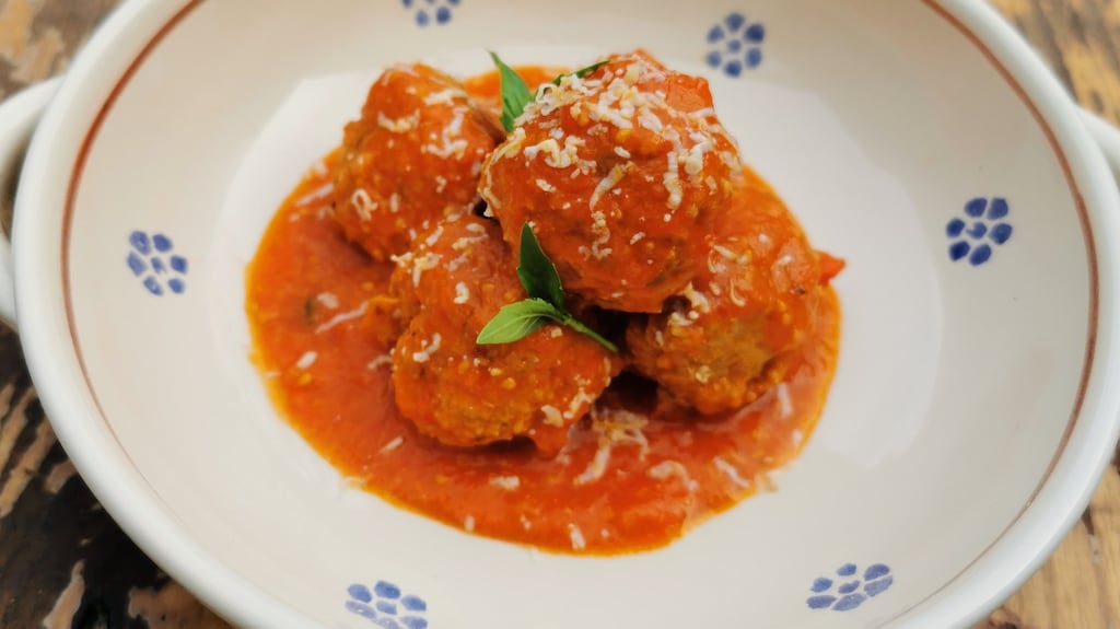 Roberto Mungo’s spicy meatballs