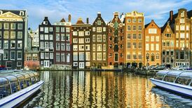 MUFG eyes Amsterdam as post-Brexit EU base