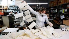 Coronavirus: Italy’s death toll surpasses that of China after 427 new fatalities