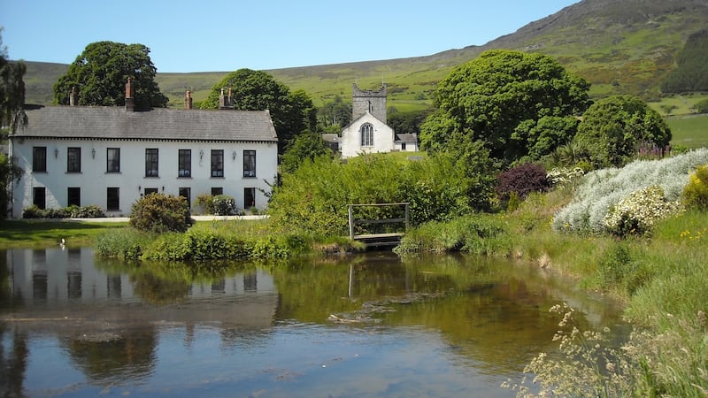 From Ghan House, recently voted Leinster’s Country House Hotel of the Year, walk the short distance to Carlingford Tourist Office. Here, you pick up the green arrows for the Commons Loop