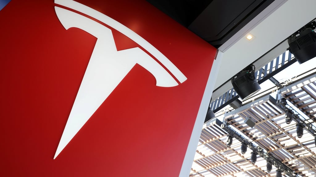 nvestors on Monday will render their verdict on Tesla chief executive Elon Musk’s decision to abandon a proposed $72 billion buyout to take the luxury electric car maker private. Photograph:  Lucy Nicholson/Reuters