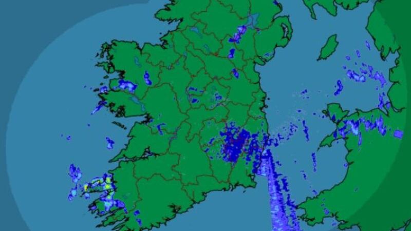 An image from Met Éireann at 9am showing areas of rainfall over the country.