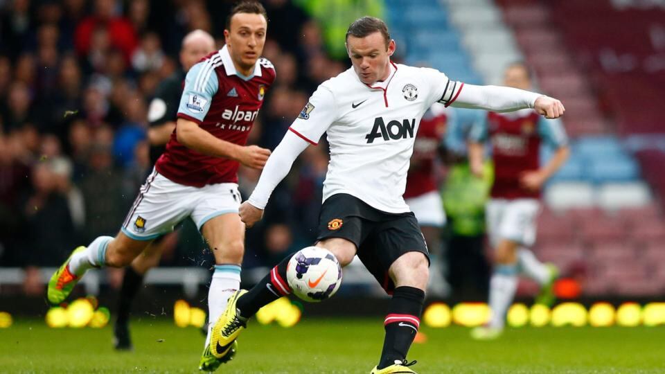 West Ham goalkeeper Adrian reacts after being beaten by the long range shot from Manchester United’s Wayne Rooney during the Premier League match at Upton Park. Photograph: Julian Finney/Getty Images