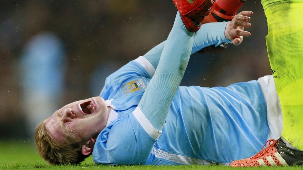 Manchester City’s win over Everton was marred by an injury to Kevin de Bruyne. Photograph: Reuters