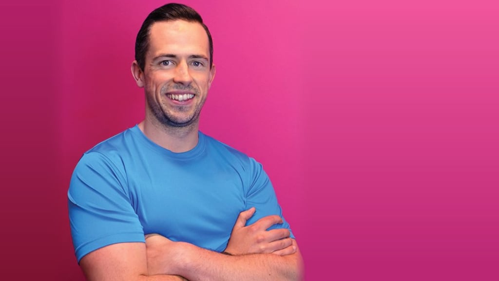 Laya healthcoach combines the expertise of qualified health and fitness professionals with the latest technology in the form of a specially designed smartphone app