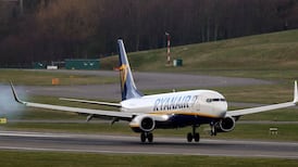 Ryanair to tap bond markets as it reports €815m loss