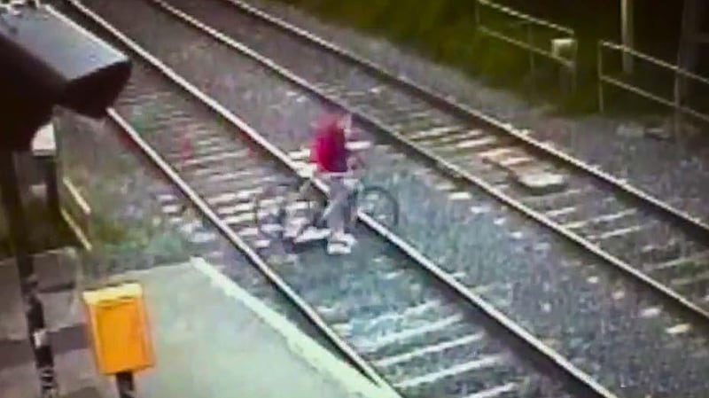 Iarnród Éireann has urged an end to track trespass in a new campaign featuring shock footage from Kilbarrack Dart station, Dublin where a trespasser just avoids being killed as the Dublin to Belfast Enterprise speeds through at 140 km per hour.