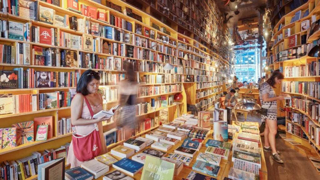 Libreria Books is in the company of Tenderbooks, Buchhandlung Walther König, Lutyens & Rubinstein, and Word on the Water, all independent bookshops shunning high-speed cables.