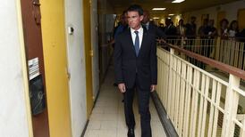 French PM vows plan to tackle jihadist-related prison crisis