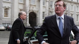 Brexit sea border deal risks return to violence, Trimble claims