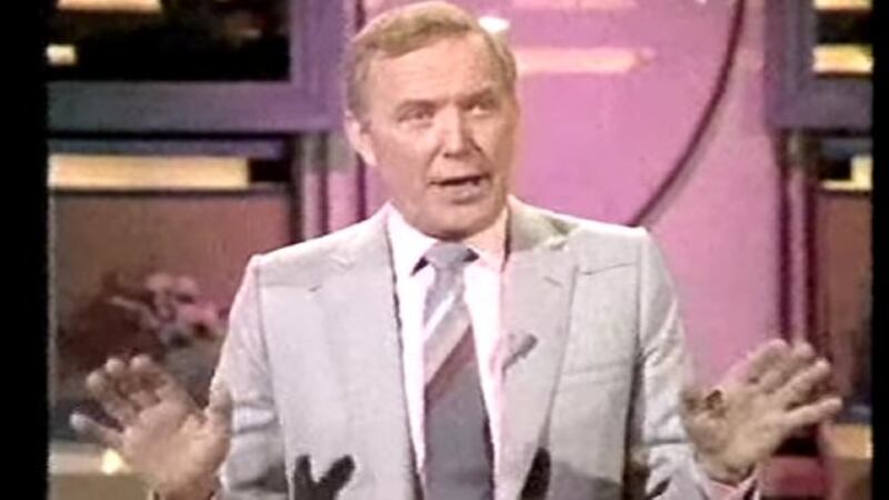 Singer and entertainer Val Doonican dies aged 88