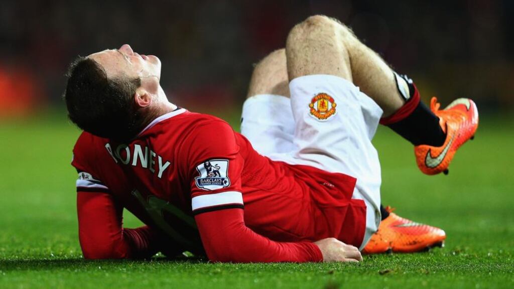 Manchester united captain Wayne Rooney has been declared fit for the trip to Southampton on Monday night after scans on the knee injury he sustained during United’s 3-0 win over Hull City last weekend revelead nothing untoward