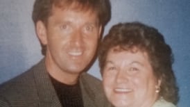 ‘Very uplifting’: Daniel O’Donnell performs song over phone at woman’s graveside