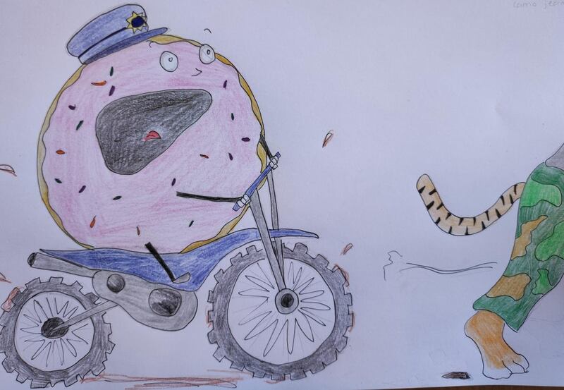 Mandy agus na Camouflage Jeans. Illustration: Megan Fitch