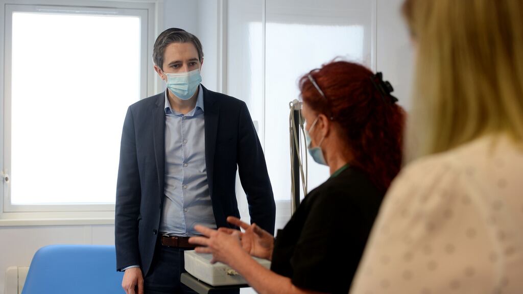 Minister for Health Simon Harris, pictured earlier this month, has ruled out sixth-class primary school returning to the classroom before going on to second level. Photograph: Alan Betson / The Irish Times