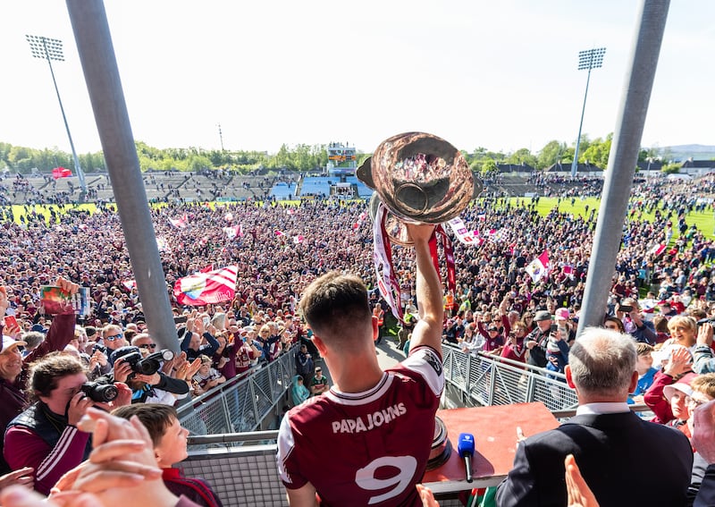 Galway captain Seán Kelly lifts the Nestor Cup on Sunday. Photograph: James Crombie/Inpho