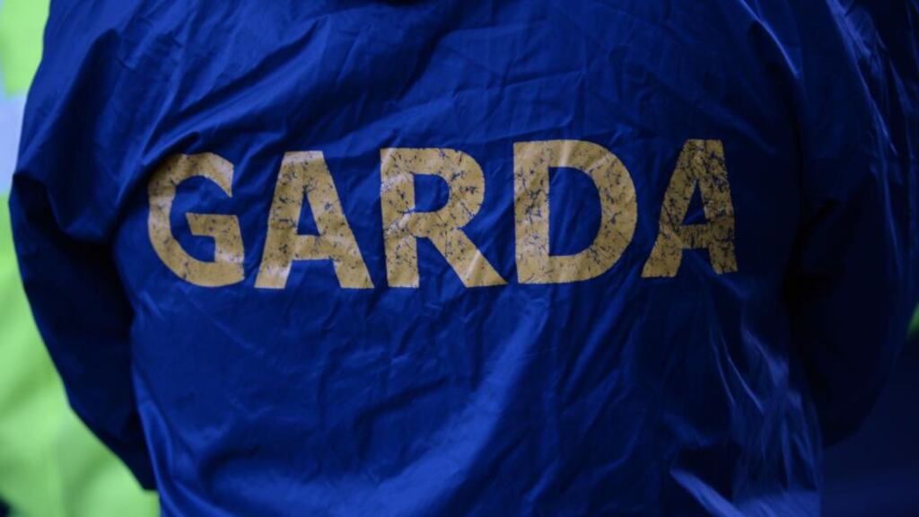 Alleged abusers are the same people
who were
being questioned by garda
i
í