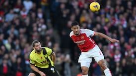 Premier League wrap: Arsenal pull level with Manchester City thanks to Burnley win
