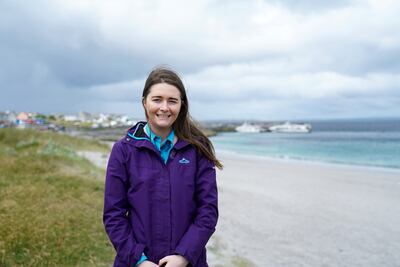 Chloe Ní Mháille, bainisteoir Chomhar Chaomháin, comhlacht forbartha Inis Oírr. Grianghraf: Enda O'Dowd
