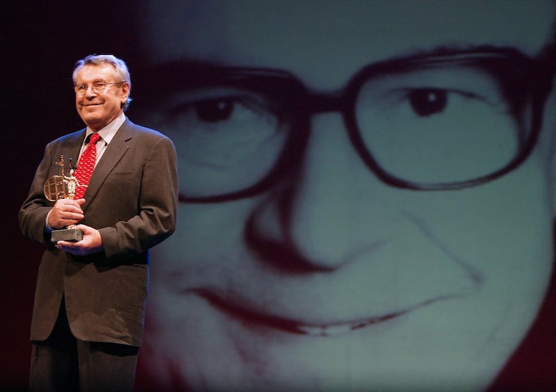 Milos Forman poses after being presented with the ‘Giraldillo’ award for his life-long career achievements at Sevilla Festival Film Spain. in 2004. Photograph: Cristina Quicler/AFP/Getty Images
