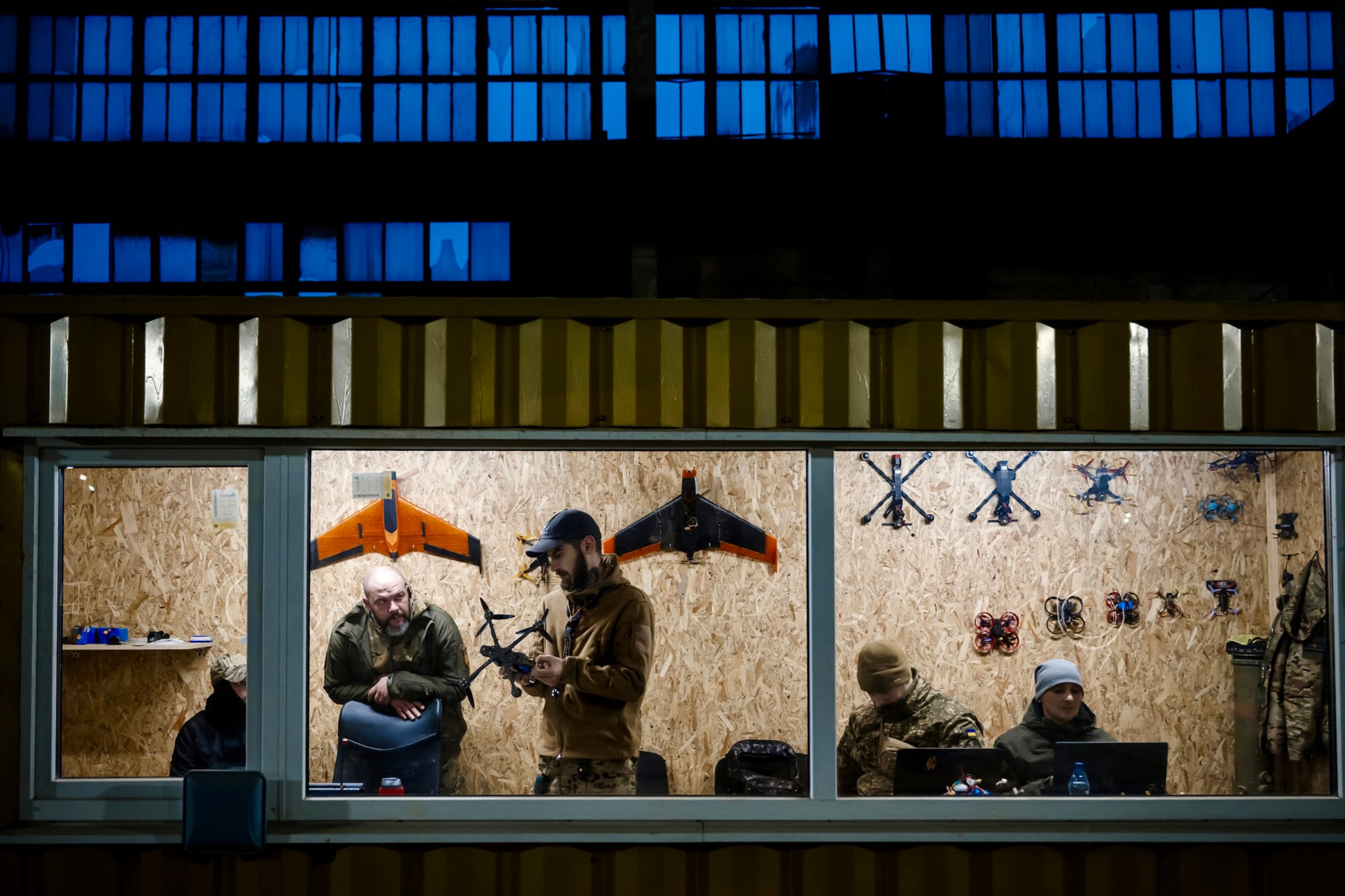 Ukrainians and foreigners train for drone warfare at Kyiv’s Killhouse academy
