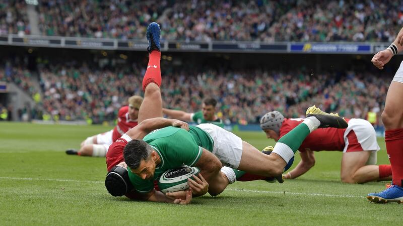Rob Kearney of Ireland scores the first  try. Photograph:  Charles McQuillan/Getty Images