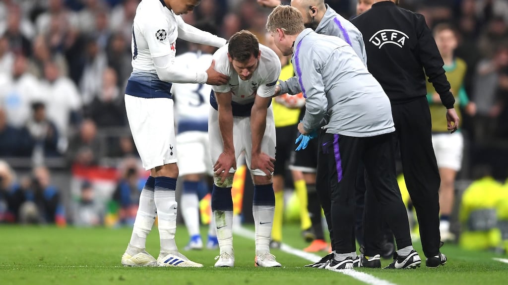 Jan Vertonghen of Tottenham Hotspur after receiving a blow to the head during the 2019 Champions League semi-final against Ajax. Photo: Laurence Griffiths/Getty Images