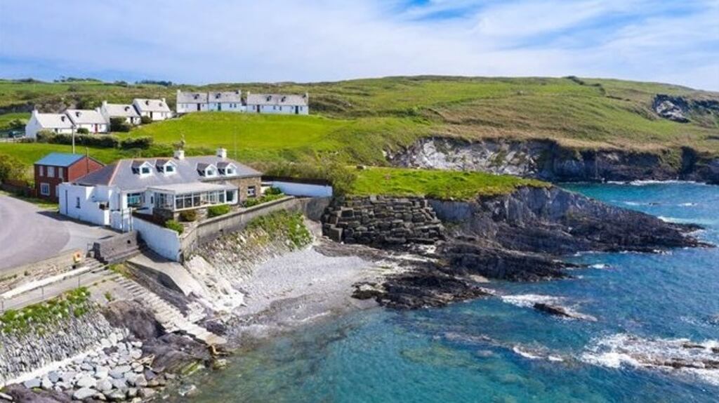 The Beach House, Tragumna, Skibbereen, Co Cork