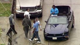 LA car chase ends with suspects high-fiving onlookers