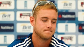 England apologise for wicket behaviour at the Oval