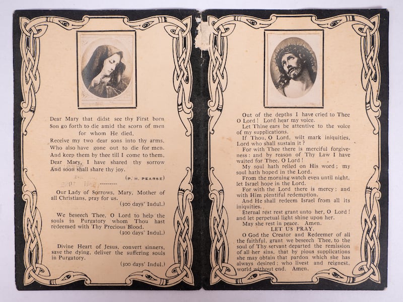 1916 and 1932 memoriam cards for Pádraig and William Pearse, and their mother Margaret Pearse.  €400-600