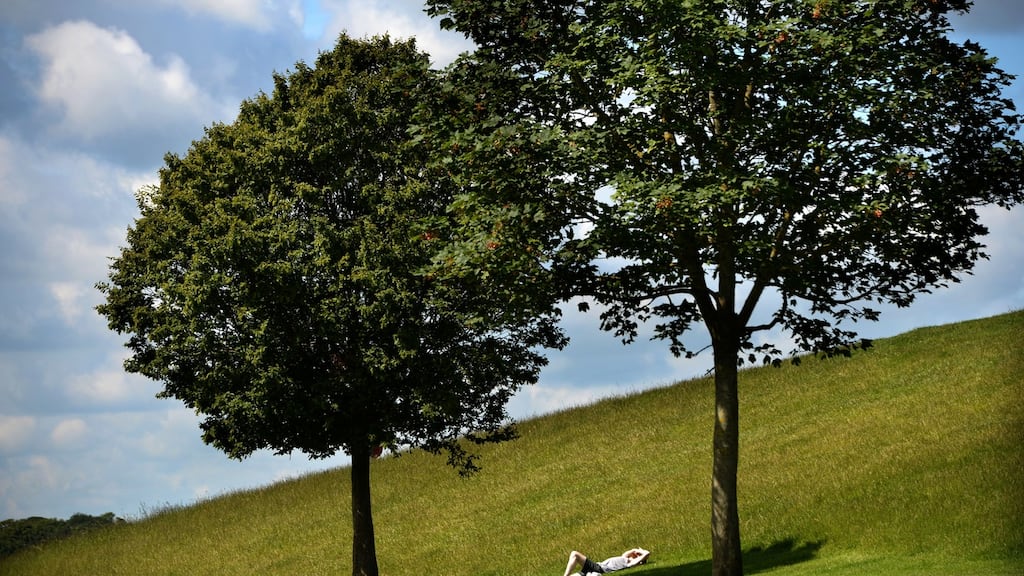 Met Éireann has issued a hot weather warning with temperatures expected to reach 28 degrees on Thursday. Photograph: Dara Mac Donaill/The Irish Times.