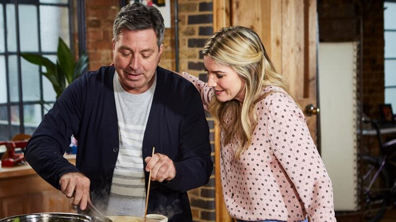 John Torode and Lisa Faulkner in John and Lisa’s Weekend Kitchen