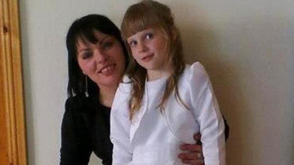 Jolanta Lubiene (27) and her daughter Erika (8). Photograph: MacMonagle, Killarney