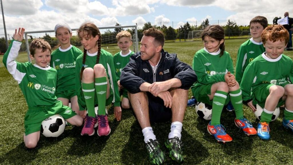 Republic of Ireland and Everton midfielder Aiden McGeady, pictured   at the FAI Future Football programme launch with Tadhg Scanlon, Rachel and Sarah Fitzmaurice, Callum Carroll, Isobel O’Kane, Evan O’Kane and Conor Scanlon, hopes to end his season on a high with victory over Scotland. Photograph: David Maher/Sportsfile