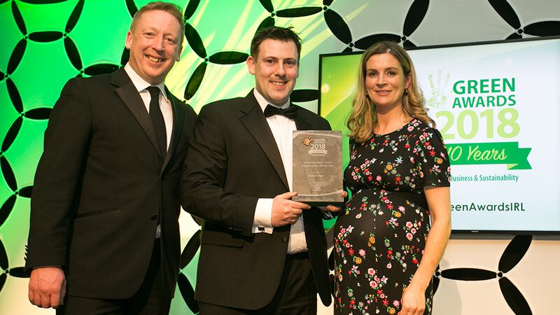 Paul Martin, Operations Director, VERDE LED, presents the Green Medium Sized Organisation of the Year award to Donal Minihane & Aine Martin, Hotel Doolin.