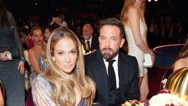 JLo and Ben Affleck: If you’re going to bicker in public, at least do it loudly enough for me to pick sides