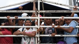 Trump threatens to bring in military to close Mexican border