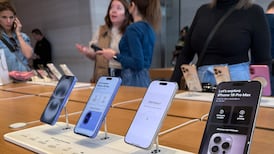 Why can’t I buy a small smartphone?