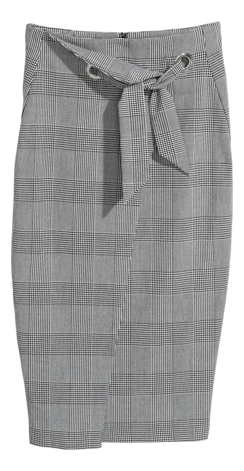 Pencil skirt €27.99