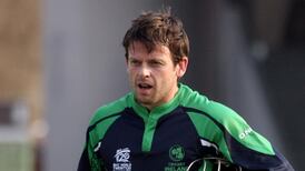 Simmons keeps faith with World Twenty20 side for Sri Lanka ODI games