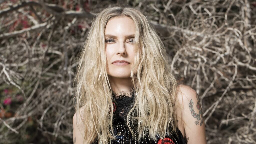 Mann first came to notice with her 1980s rock band Til Tuesday but she really snagged attention from 1993 onwards with the release of her debut solo album, Whatever.