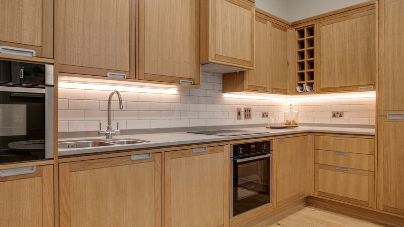 Kitchen with oak units