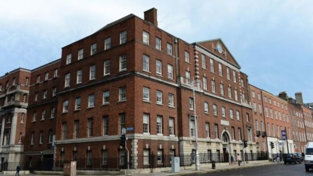 The drop in the NMH Foundation’s income was largely due to a steep decline in donations and legacies, which fell from €860,431 to just €44,766 in 2015.