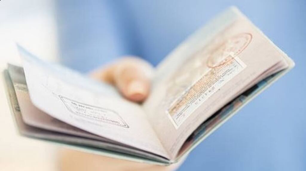 The online passport application service will work for both passport books and cards, and is available to adult citizens over 18 who already have a passport