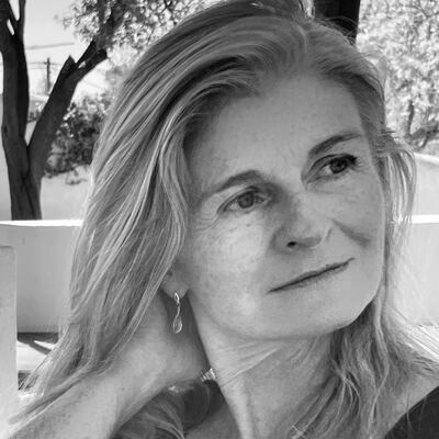 MyGirlsGynae: Consultant adolescent gynaecologist Dr Geraldine Connolly