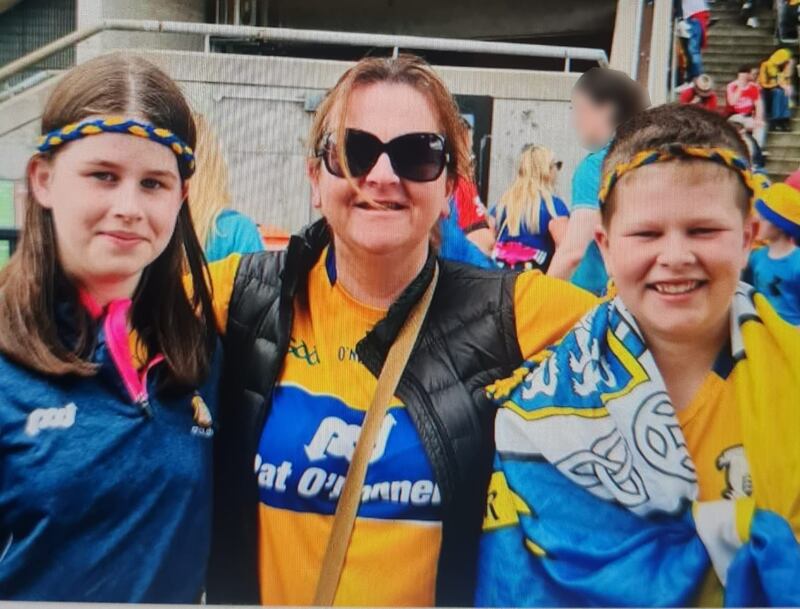 Vanessa Whyte (centre) with her children Sara and James Rutledge