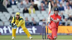Aussies thrash England to take 1-0 lead