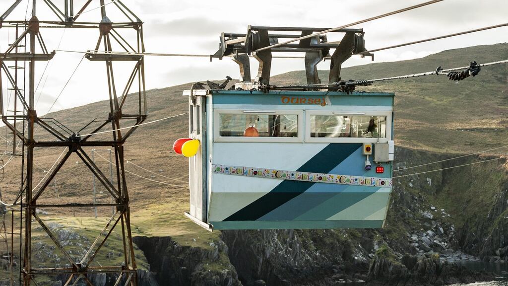 In December 1969, Jack Lynch officially opened the cable car which could carry six passengers on the 374m journey high above Dursey Sound